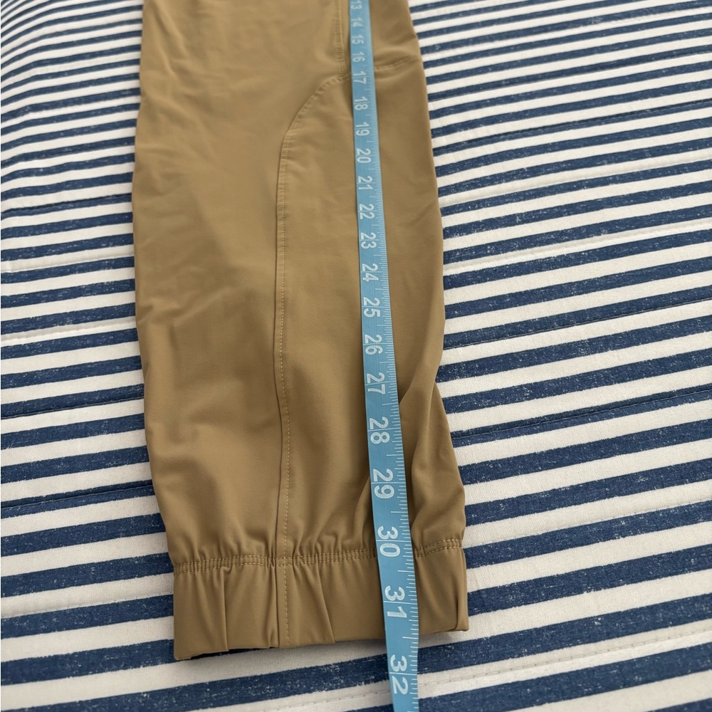 Fabletics 3 pair mens size M jogger pant - Picture 5 of 7